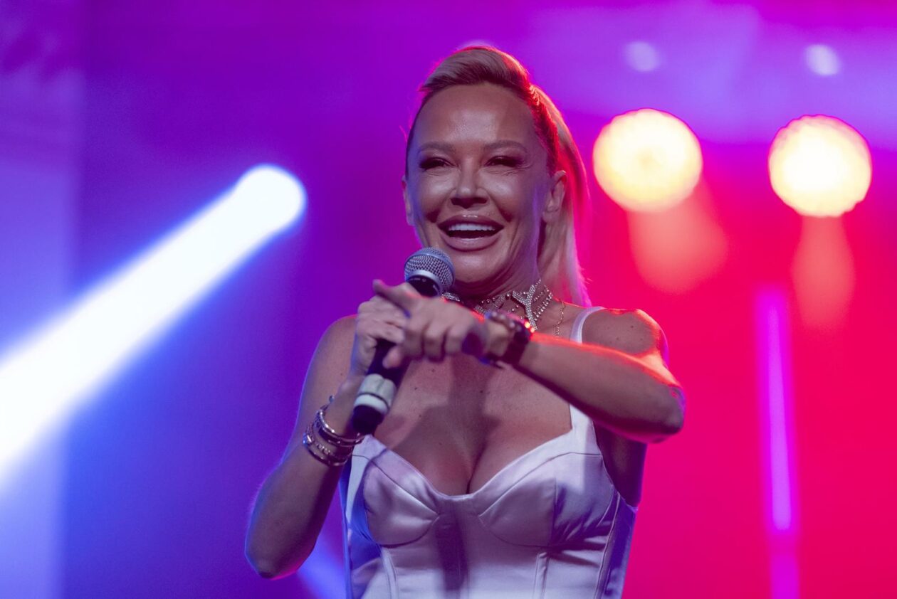 Koncert Maje Šuput na 60. Vinkovačkim jesenima Koncert Maje Šuput na 60. Vinkovačkim jesenima