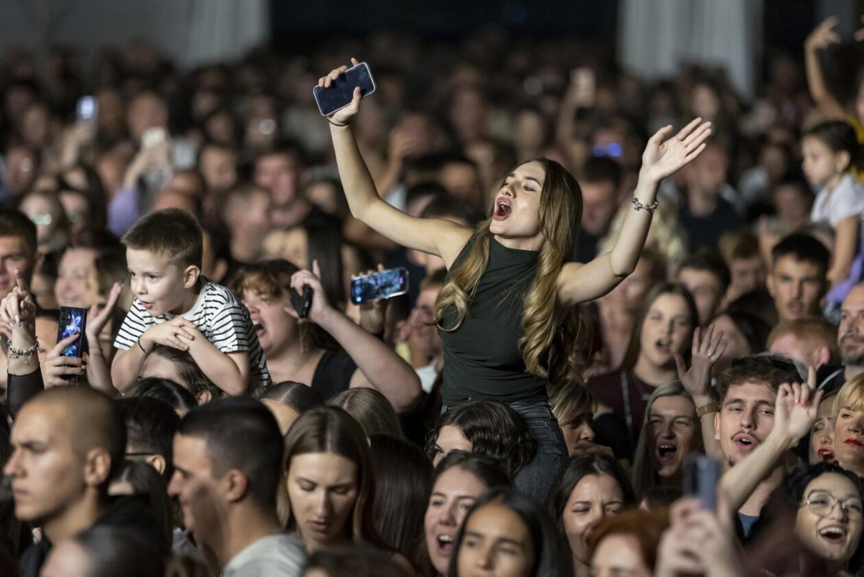 Koncert Maje Šuput na 60. Vinkovačkim jesenima Koncert Maje Šuput na 60. Vinkovačkim jesenima