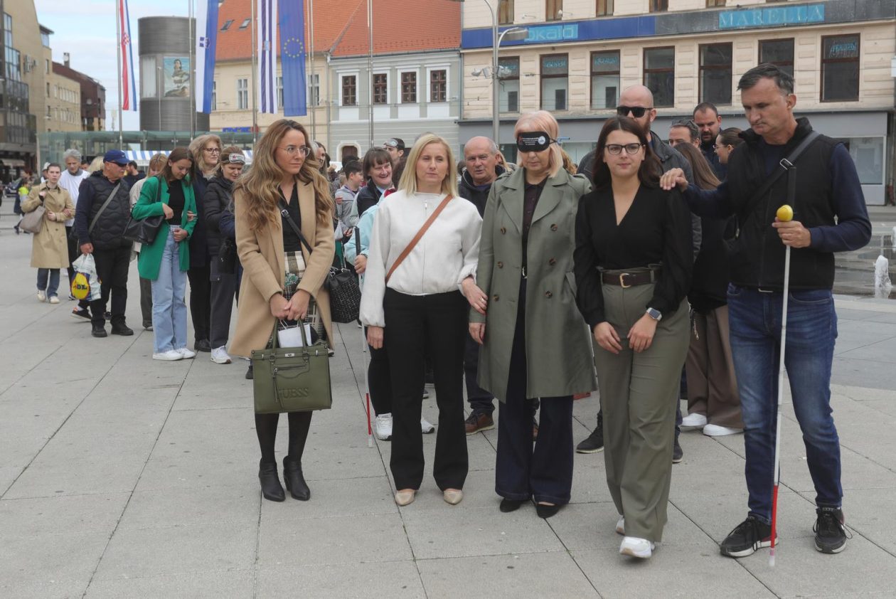 Akcija “Prošetajmo zajedno” Akcija “Prošetajmo zajedno”