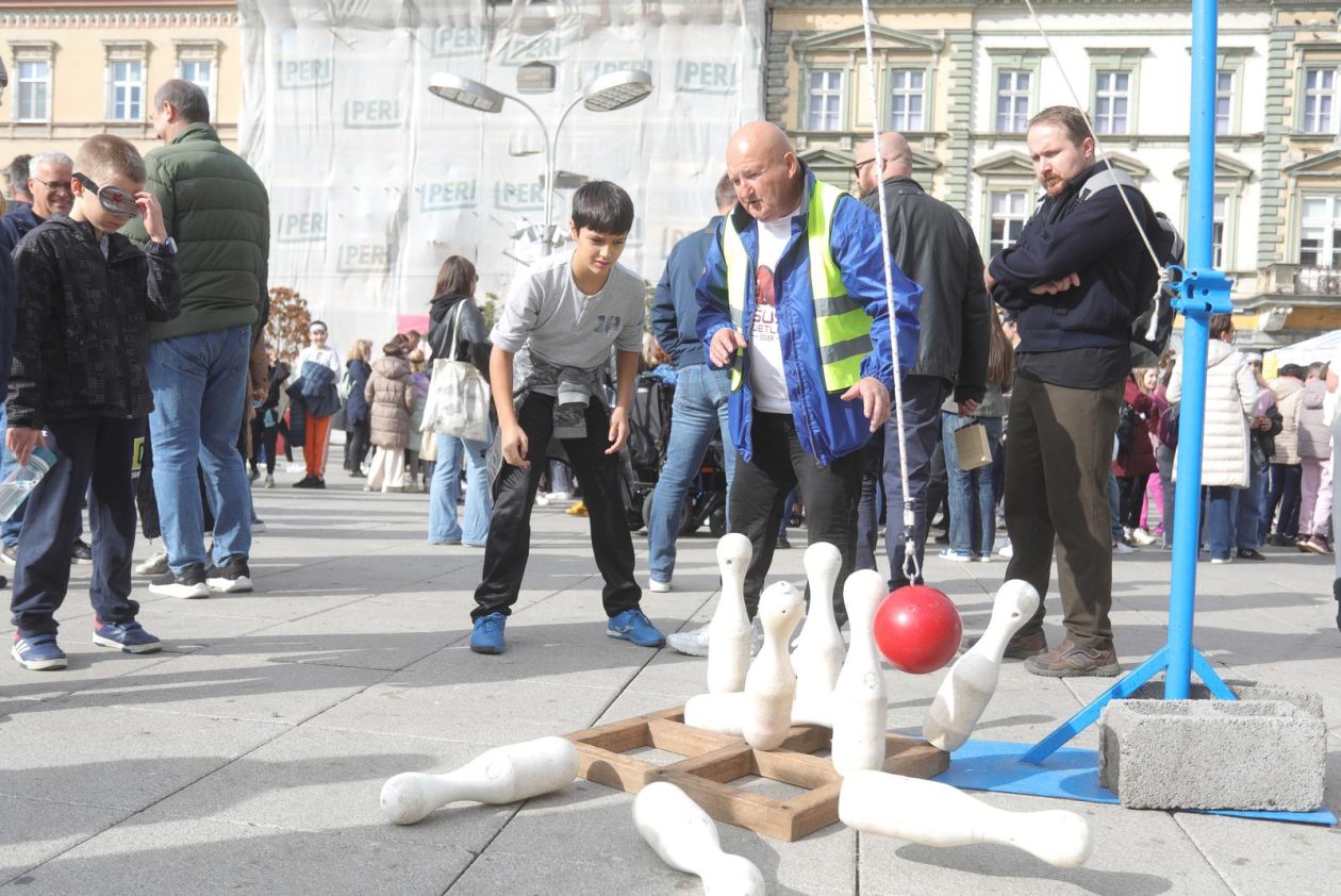 Akcija “Prošetajmo zajedno” Akcija “Prošetajmo zajedno”