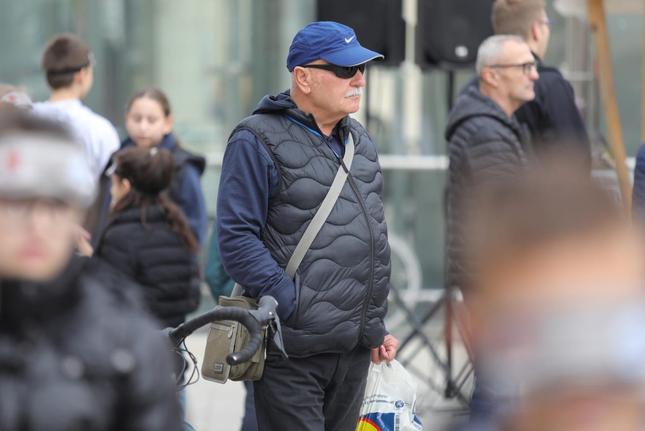 Akcija “Prošetajmo zajedno” Akcija “Prošetajmo zajedno”