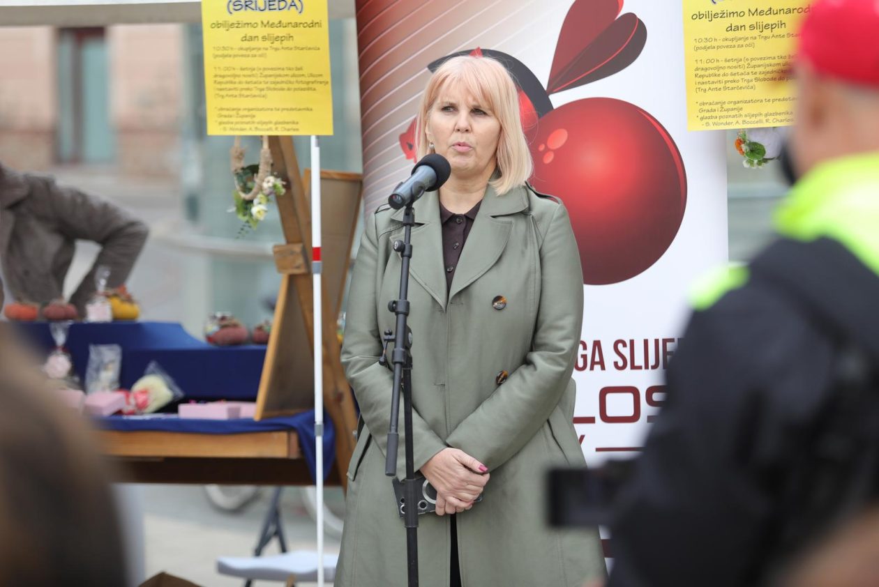 Akcija “Prošetajmo zajedno” Akcija “Prošetajmo zajedno”