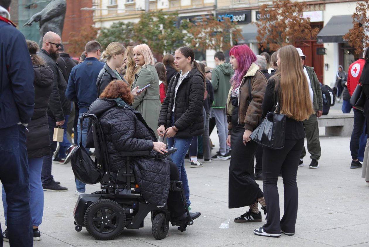 Akcija “Prošetajmo zajedno” Akcija “Prošetajmo zajedno”