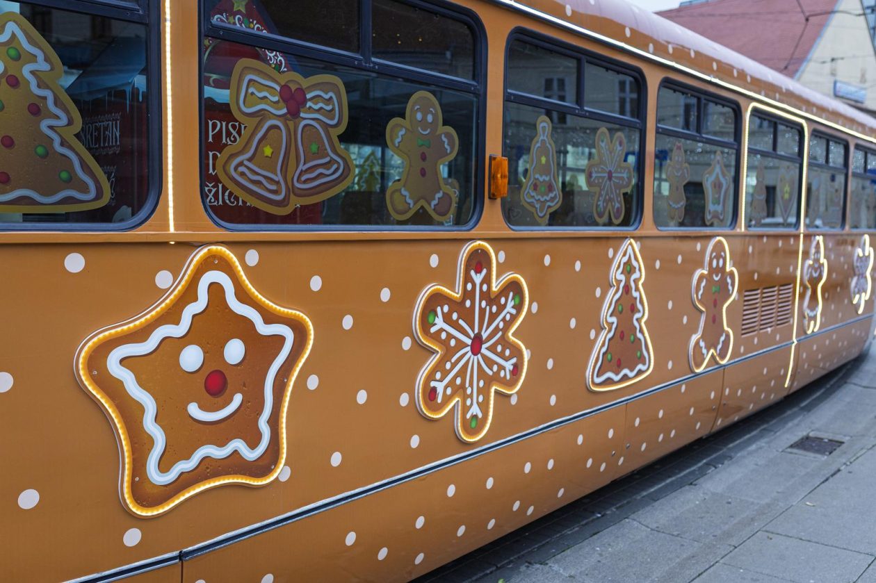 Božićni tramvaj 2025. Božićni tramvaj 2025.