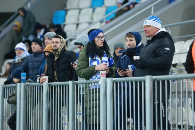 Navijači prate susret Osijeka i Rijeke