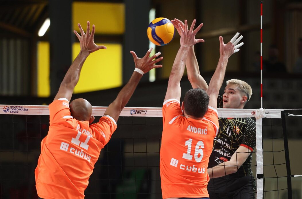 Zagreb: HAOK Mladost i MOK Mursa u Domu odbojke otvorili finalnu seriju za odbojkaškog prvaka Hrvatske Zagreb: HAOK Mladost i MOK Mursa u Domu odbojke otvorili finalnu seriju za odbojkaškog prvaka Hrvatske