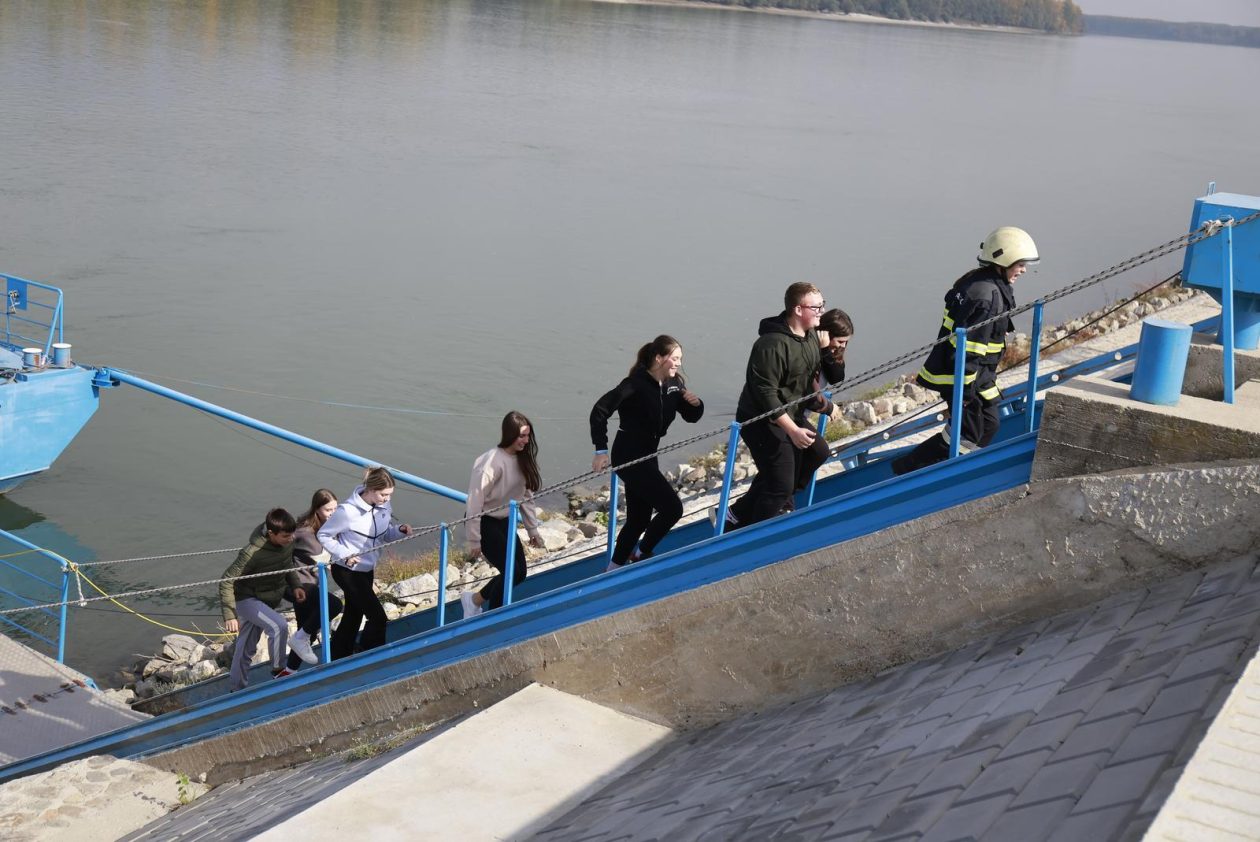 Aljmaš: Pokazna vježba civilne zaštite