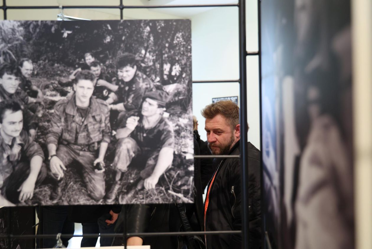 Vukovar: Otvorenje multimedijalne izložbe ratne fotografije “Vukovar 91”