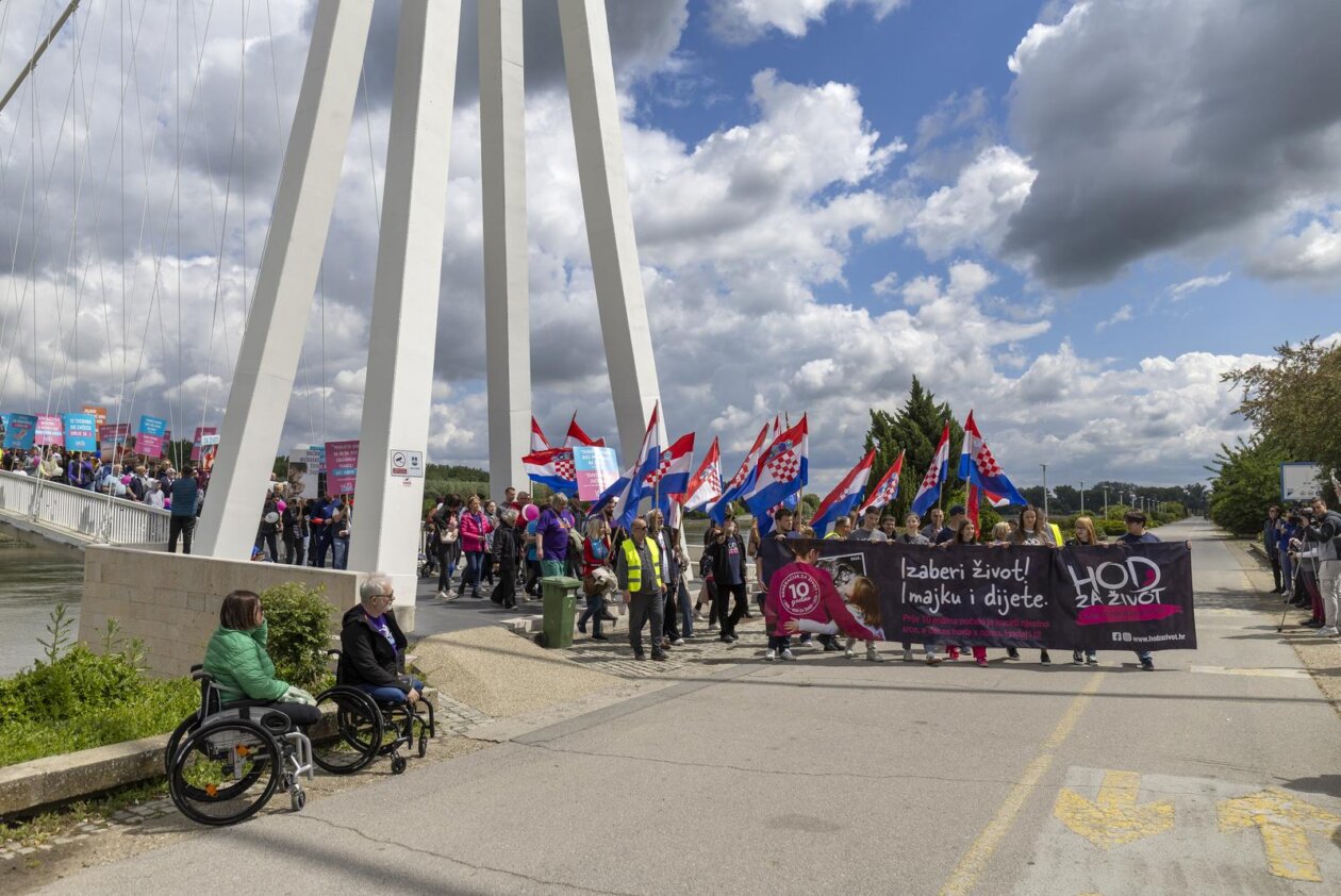 Hod za život u Osijeku 2025.