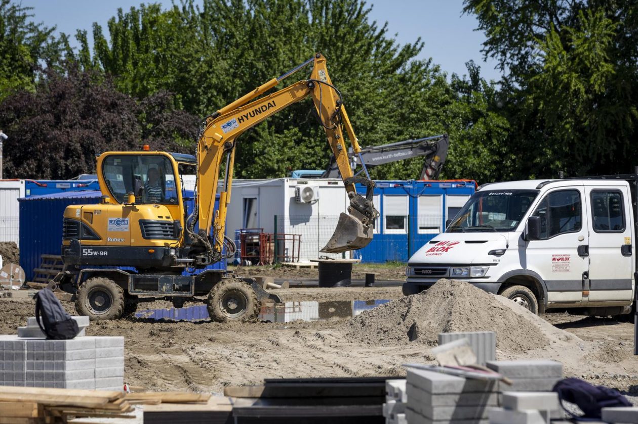 Osijek: Obilazak radova na rekonstrukciji i obnovi osječke Copacabane Osijek: Obilazak radova na rekonstrukciji i obnovi osječke Copacabane