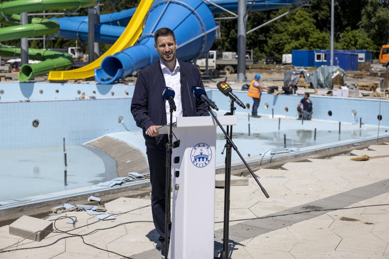 Osijek: Obilazak radova na rekonstrukciji i obnovi osječke Copacabane Osijek: Obilazak radova na rekonstrukciji i obnovi osječke Copacabane