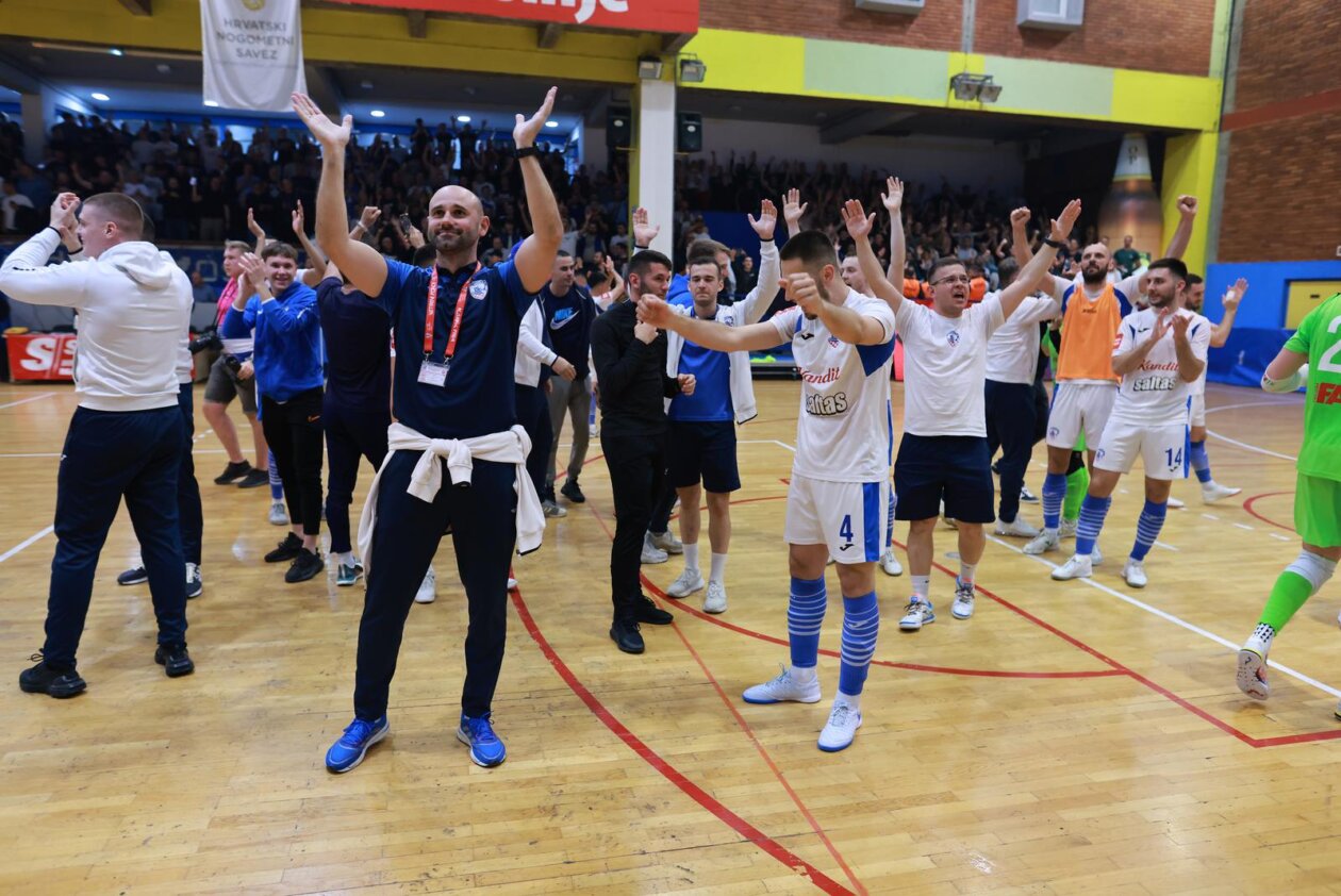 MNK Osijek Kandit – Futsal Dinamo MNK Osijek Kandit – Futsal Dinamo
