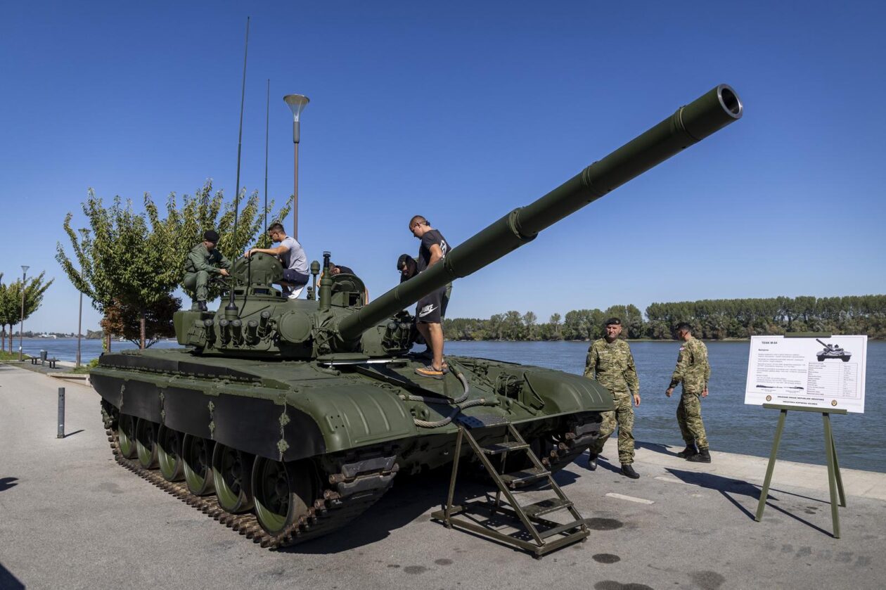 Vukovar: Obilježavanje 34. obljetnice Bitke za Vukovar i ustrojavanja 204. brigade Hrvatske vojske Vukovar: Obilježavanje 34. obljetnice Bitke za Vukovar i ustrojavanja 204. brigade Hrvatske vojske