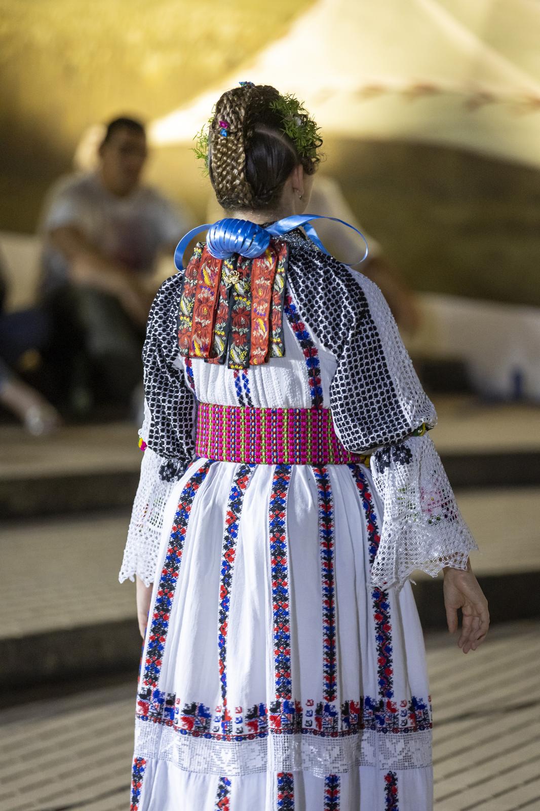 Vinkovci: Etno frizure svijeta na Vinkovačkim jesenima