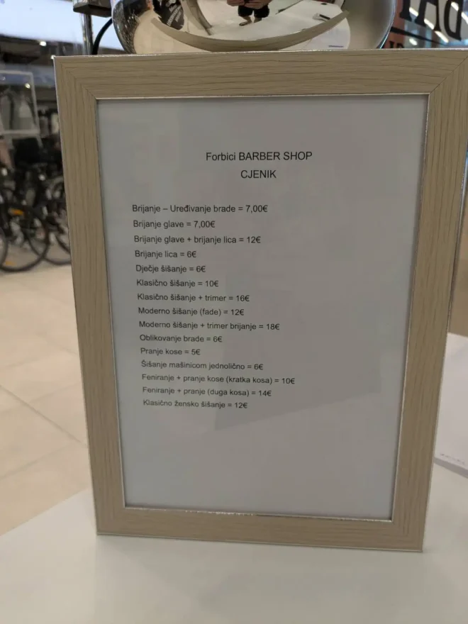 Barber Shop Forbici