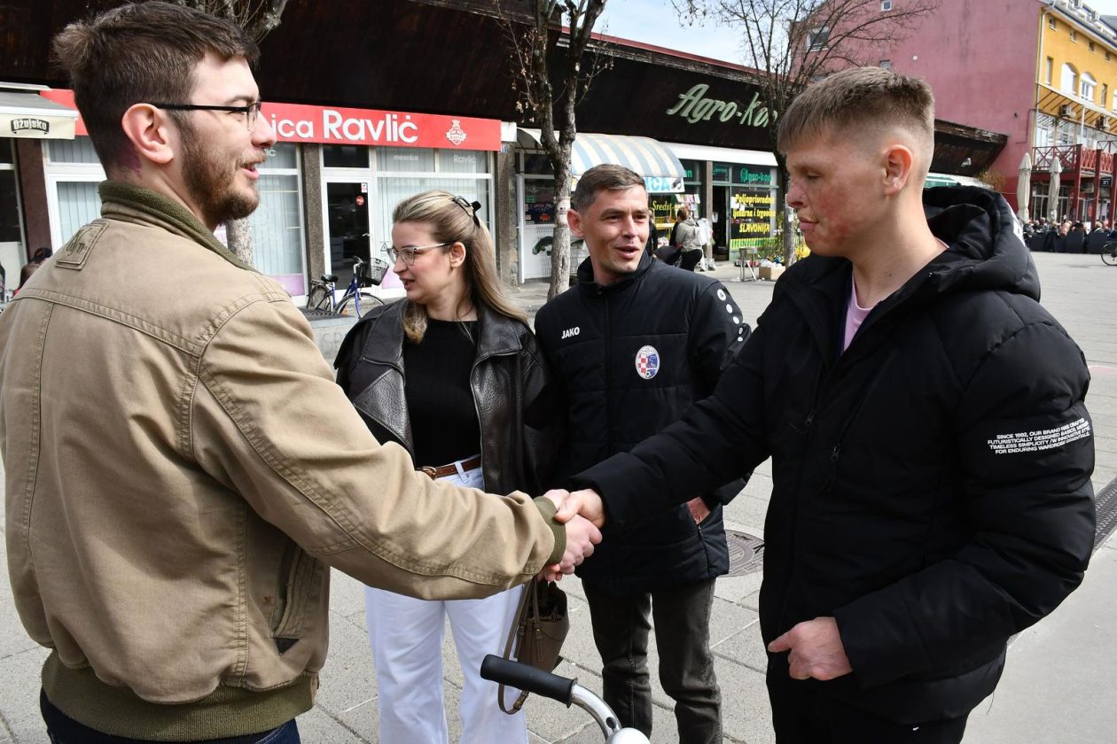 Slavonski Brod: Tradicionalna darovna akcija ‘Dan palačinki’, za pomoć Kristijanu Jandričiću