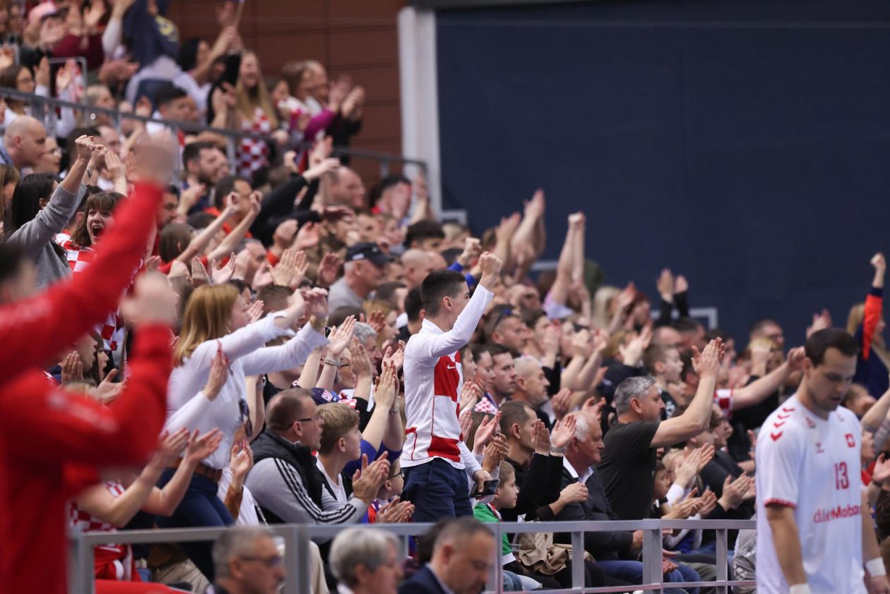 Osijek: Prijateljska utakmica između Hrvatske i Švicarske Osijek: Prijateljska utakmica između Hrvatske i Švicarske