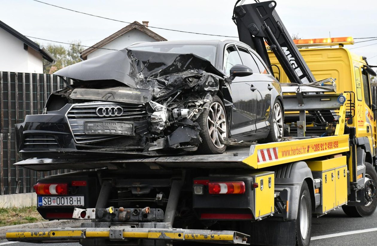 Slavonski Brod: U frontalnom sudaru kod graničnog prijelaza ozlijeđene su četiri osobe