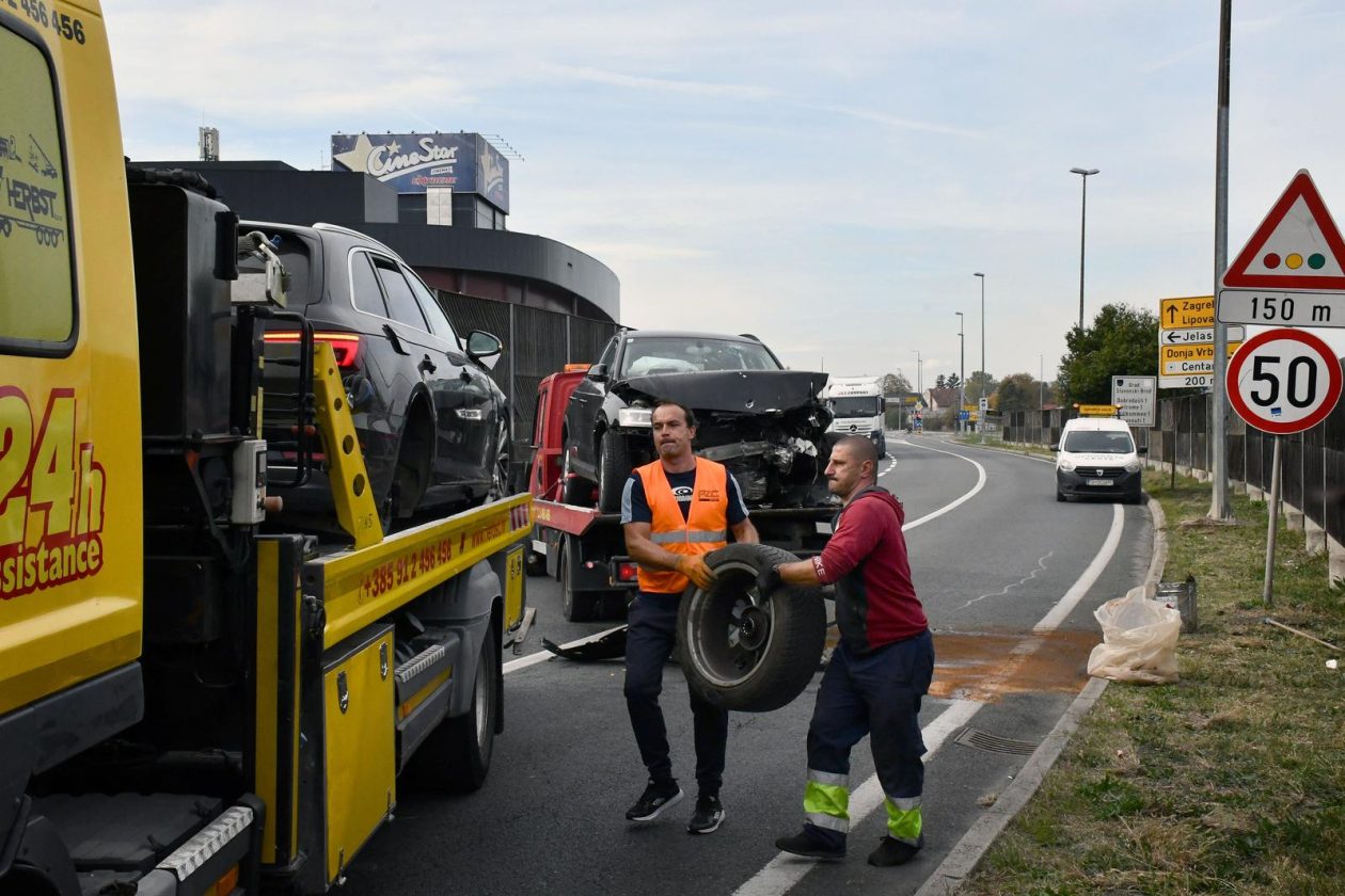 Slavonski Brod: U frontalnom sudaru kod graničnog prijelaza ozlijeđene su četiri osobe