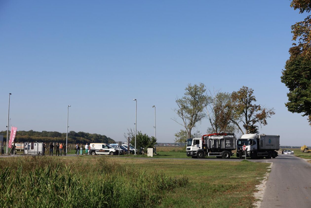 Kreće masovna eutanazija svinja na farmi u sokolovcu