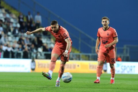 Rijeka i Osijek sastali se u 31. kolu SuperSport HNL-a Rijeka i Osijek sastali se u 31. kolu SuperSport HNL-a