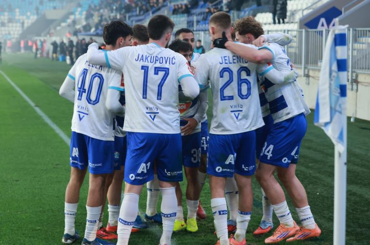 Osijek: NK Osijek i NK Lokomotiva sastali se u 14. kolu Prve HNL