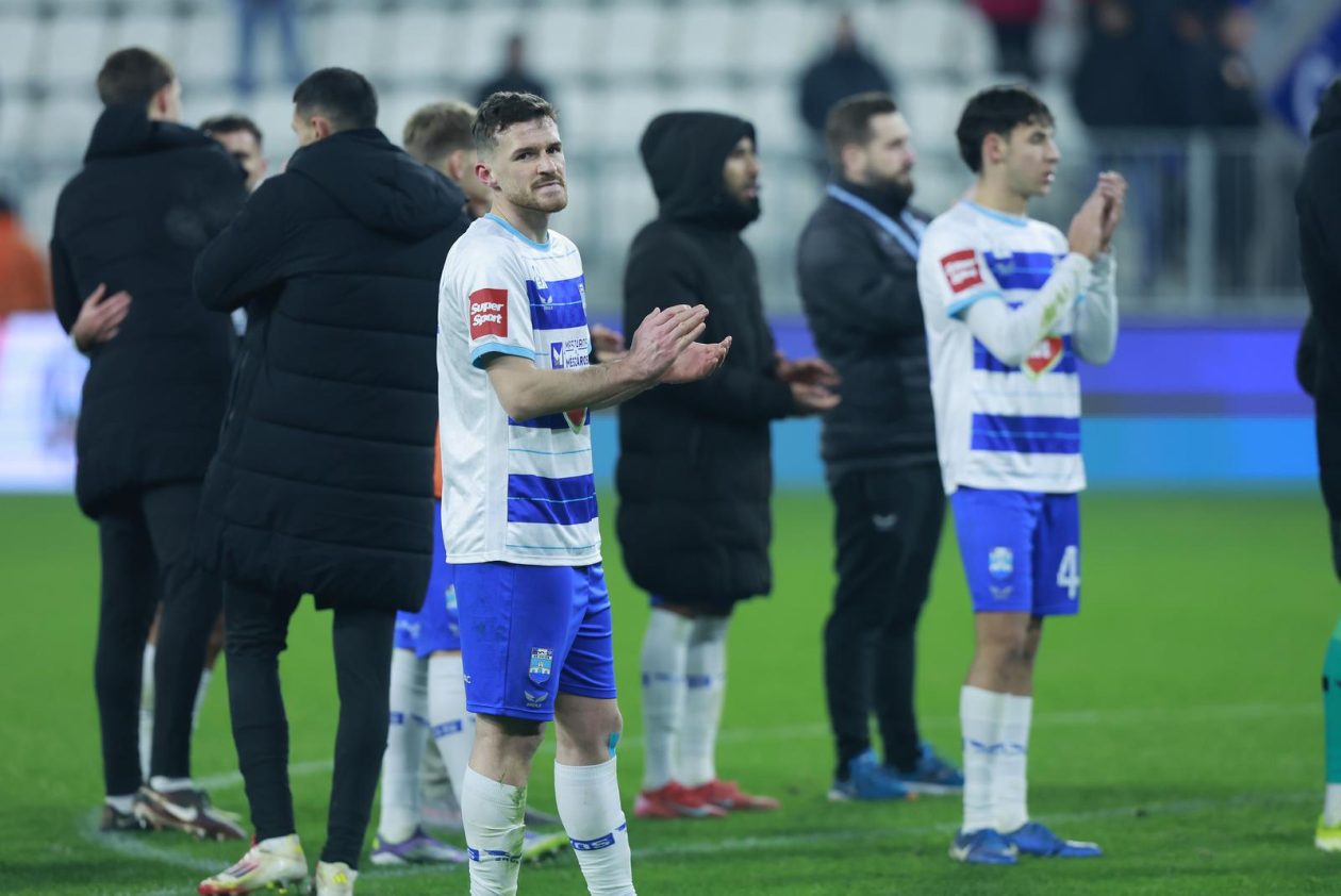 Osijek: NK Osijek i NK Lokomotiva sastali se u 14. kolu Prve HNL Osijek: NK Osijek i NK Lokomotiva sastali se u 14. kolu Prve HNL