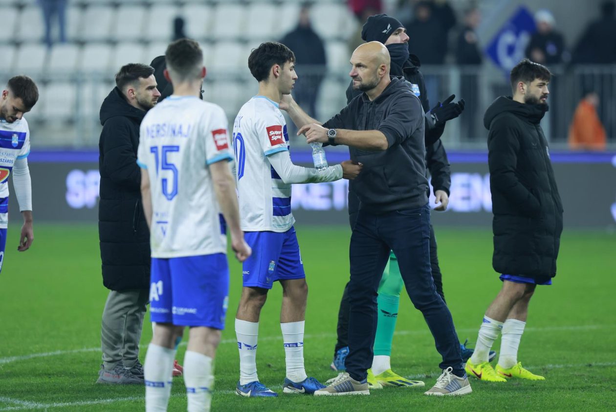 Osijek: NK Osijek i NK Lokomotiva sastali se u 14. kolu Prve HNL Osijek: NK Osijek i NK Lokomotiva sastali se u 14. kolu Prve HNL