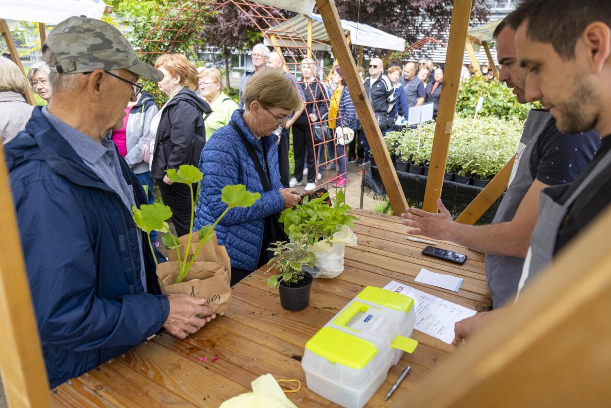 Osijek: Održan treći po redu “Proljetni sajam” Poljoprivredne i veterinarske škole Osijek