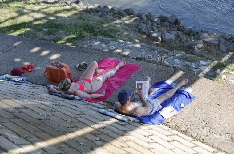sunčana nedjelja uz dravu