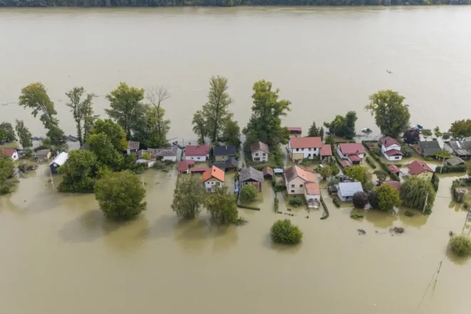 Potopljeni Zeleni otok iz zraka
