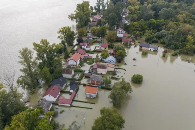 Potopljeni Zeleni otok iz zraka