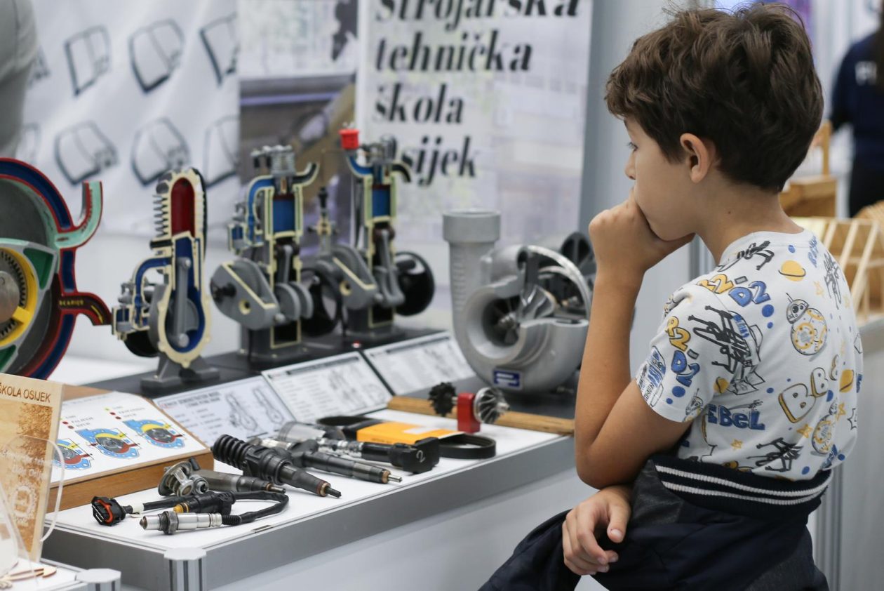 Osijek: Otvoren 7. Tehnicoolum, sajam tehničke kulture i STEM zanimanja