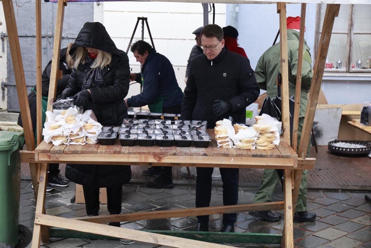 Podjela fiša na Badnjak 2025. Podjela fiša na Badnjak 2025.