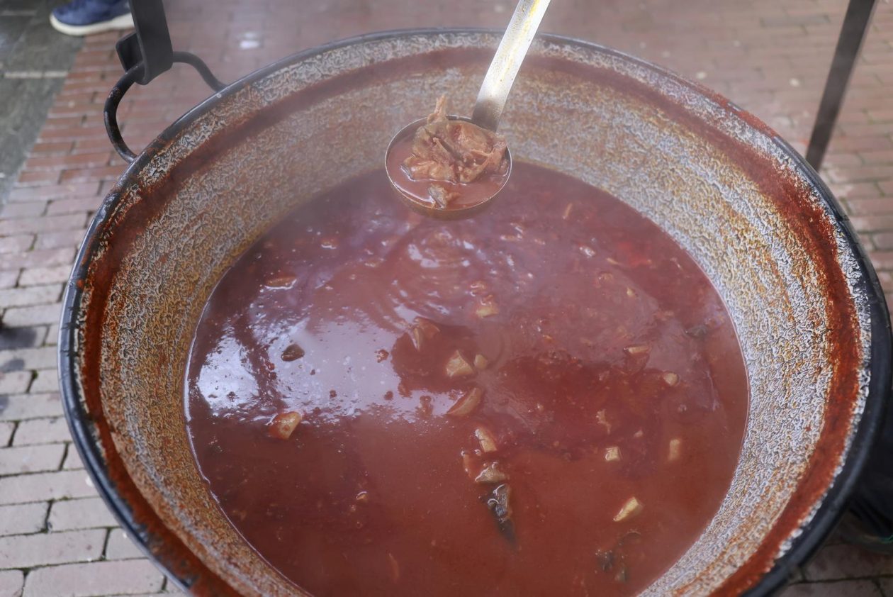 Podjela fiša na Badnjak 2025. Podjela fiša na Badnjak 2025.