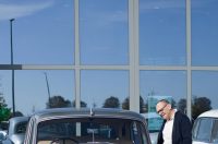 Osijek: Izložba oldtimer vozila ispred Gospodarskog centra Osijek: Izložba oldtimer vozila ispred Gospodarskog centra