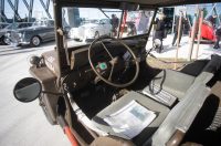 Osijek: Izložba oldtimer vozila ispred Gospodarskog centra Osijek: Izložba oldtimer vozila ispred Gospodarskog centra