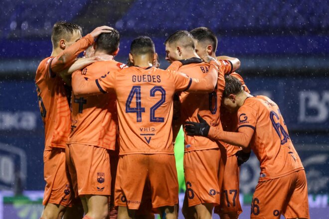 DInamo – Osijek
