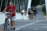 Legice i lege u šetnji u suton