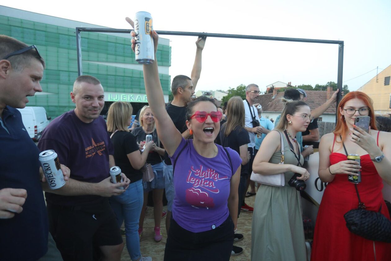 Pokretni rock koncert