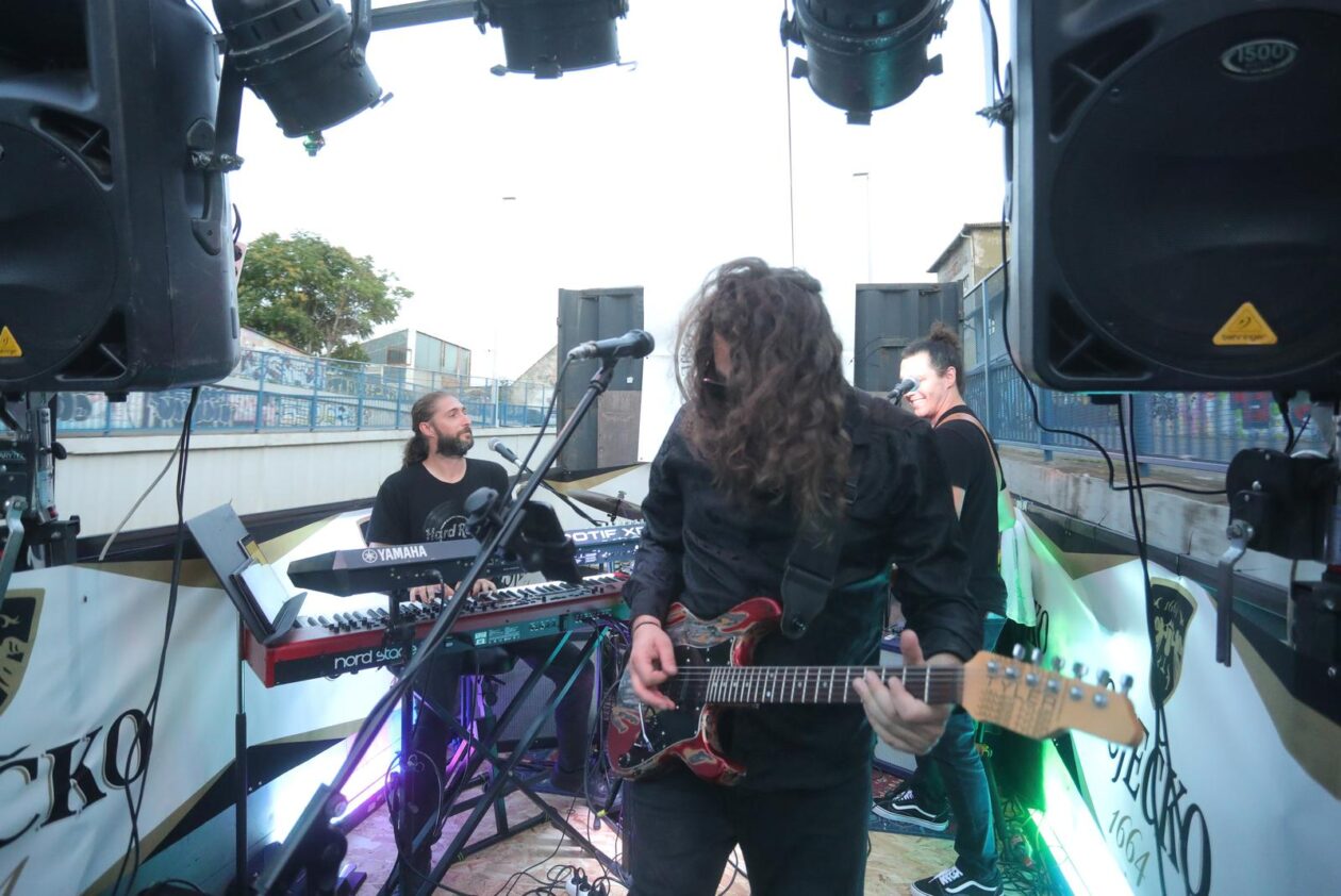 Pokretni rock koncert