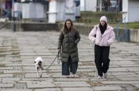 Osijek: Blagdan svetog Stjepana osječani iskoristili za štenju i druženje na obali Drave.