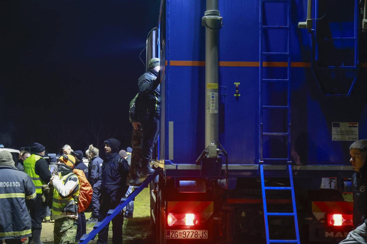 Osijek: Potraga za 11-godišnjakom koji se udaljio od svoje obitelji