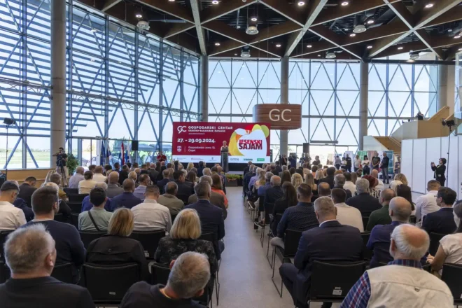 PXL_270924_121312512 PXL_270924_121312512