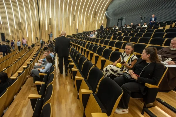 PXL_270924_121337252 PXL_270924_121337252