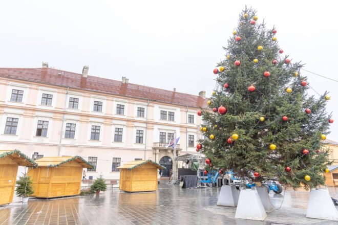 Osijek: Traju zadnje pripreme za Advent