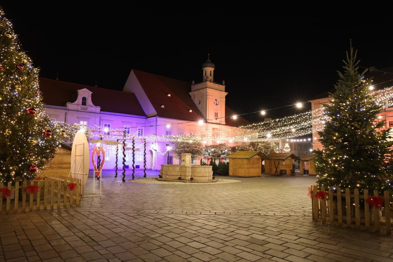 Prirpeme za Advent u Osijeku 2025. Prirpeme za Advent u Osijeku 2025.