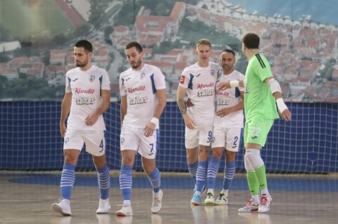 Makarska: Novo vrijeme i Osijek Kandit sastali se u finalu Superkupa Hrvatske.