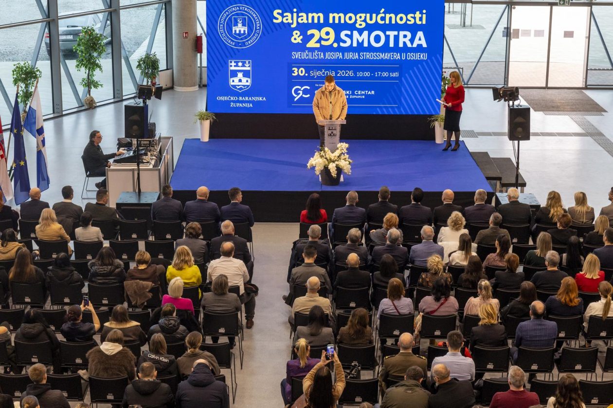 Otvorenje Sajma mogućnosti i 29. smotre Sveučilišta J.J. Storssmayera u Osijeku.