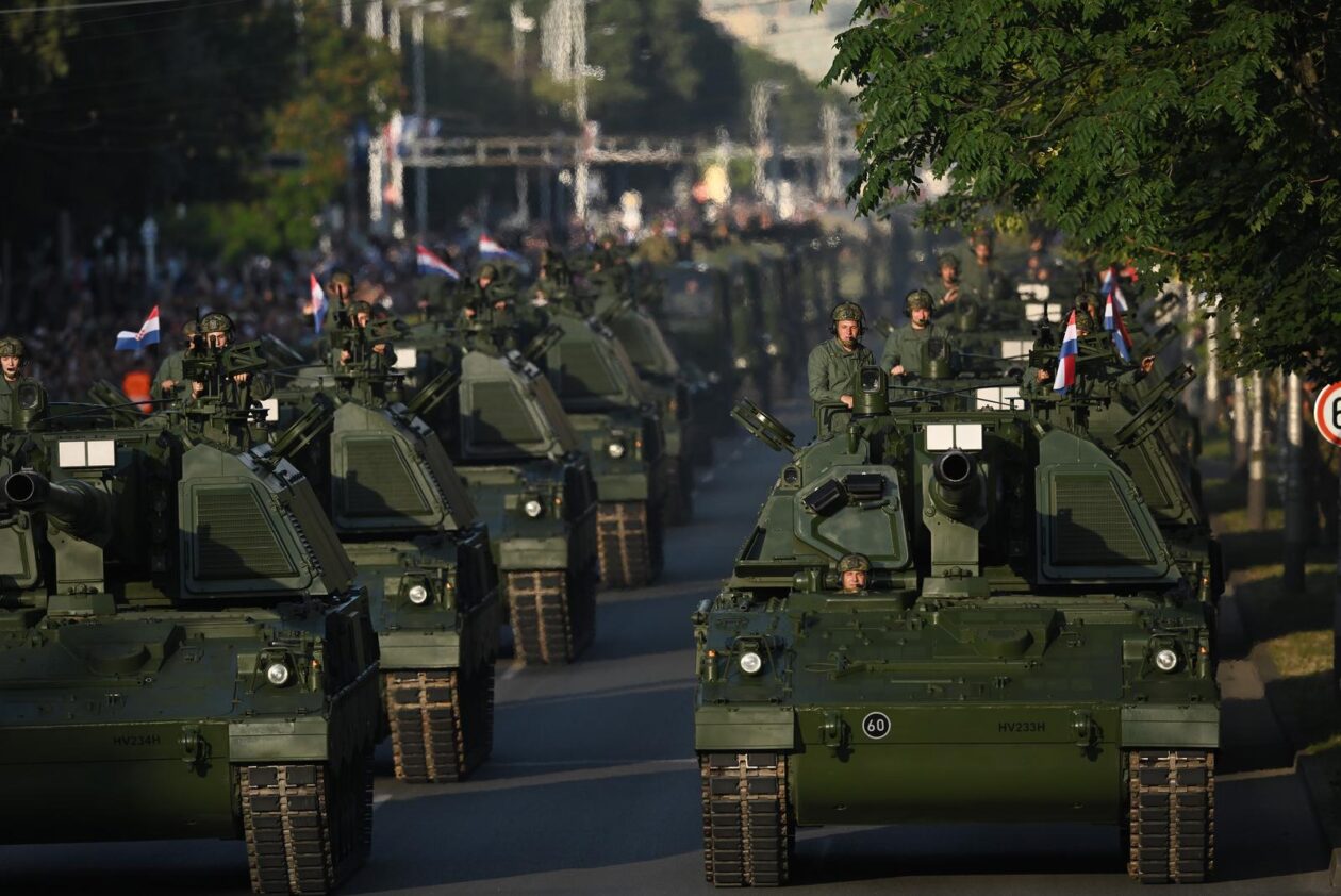 Vojni mimohod 2025.